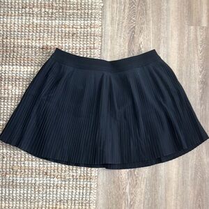Old Navy Active Pleated Black Skort